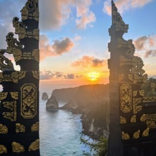Temple Diving Nusa Penida - explore the amazing dive sites around Bali with our expert guided Fun Dives