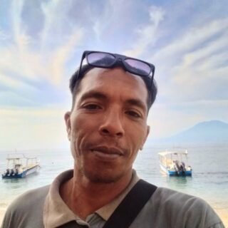Wayan Marke - Temple 1 Captain