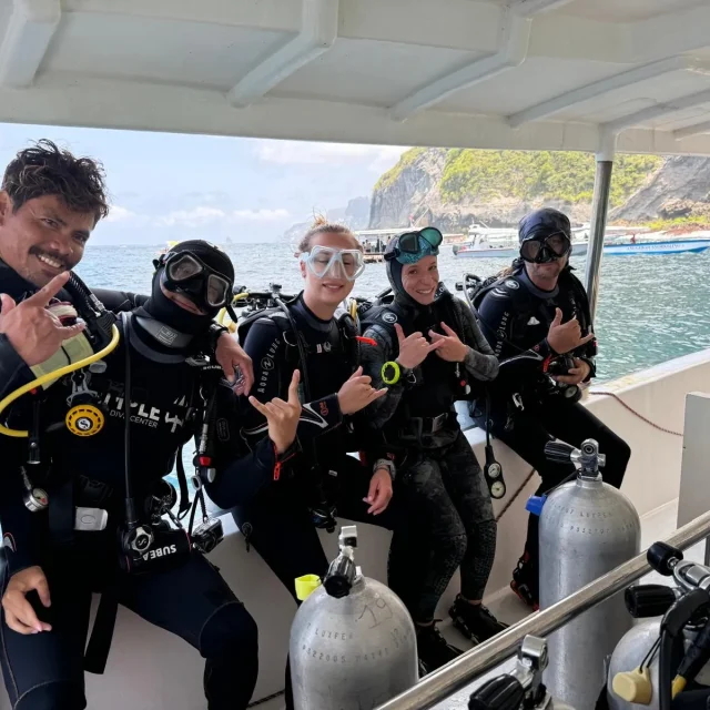 Divers ready on the boat at Temple Dive Center
