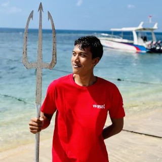 Temple Diving Nusa Penida - our team of scuba diving masters and PADI trainers - Bayu